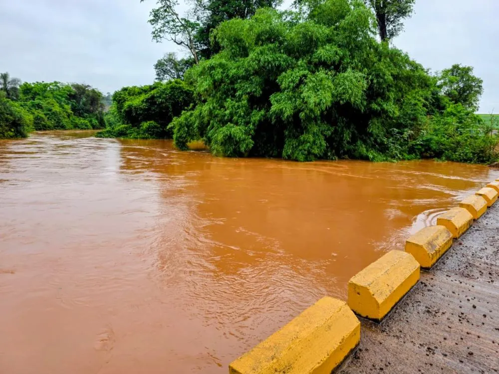 Prefeitura Acompanha Elevação do Nível do Rio Arroio Guaçu em Nova Santa Rosa